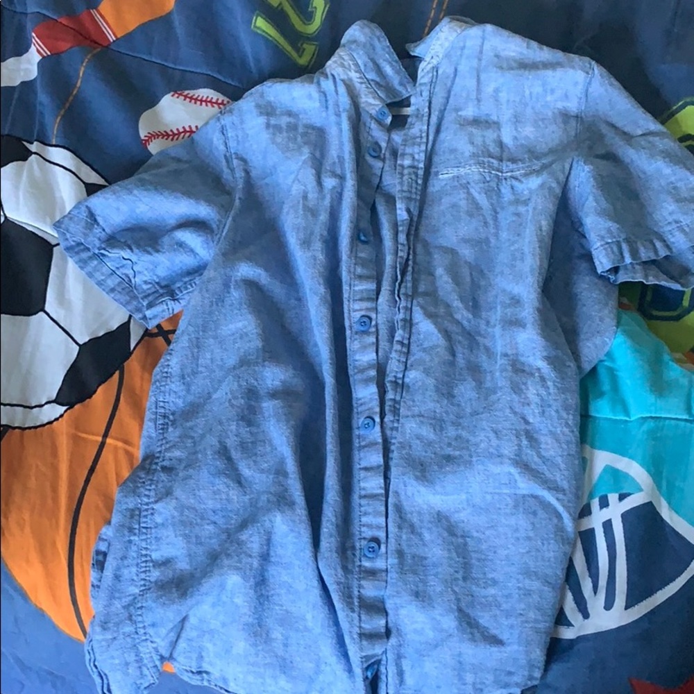 It’s a blue bottom-up shirt